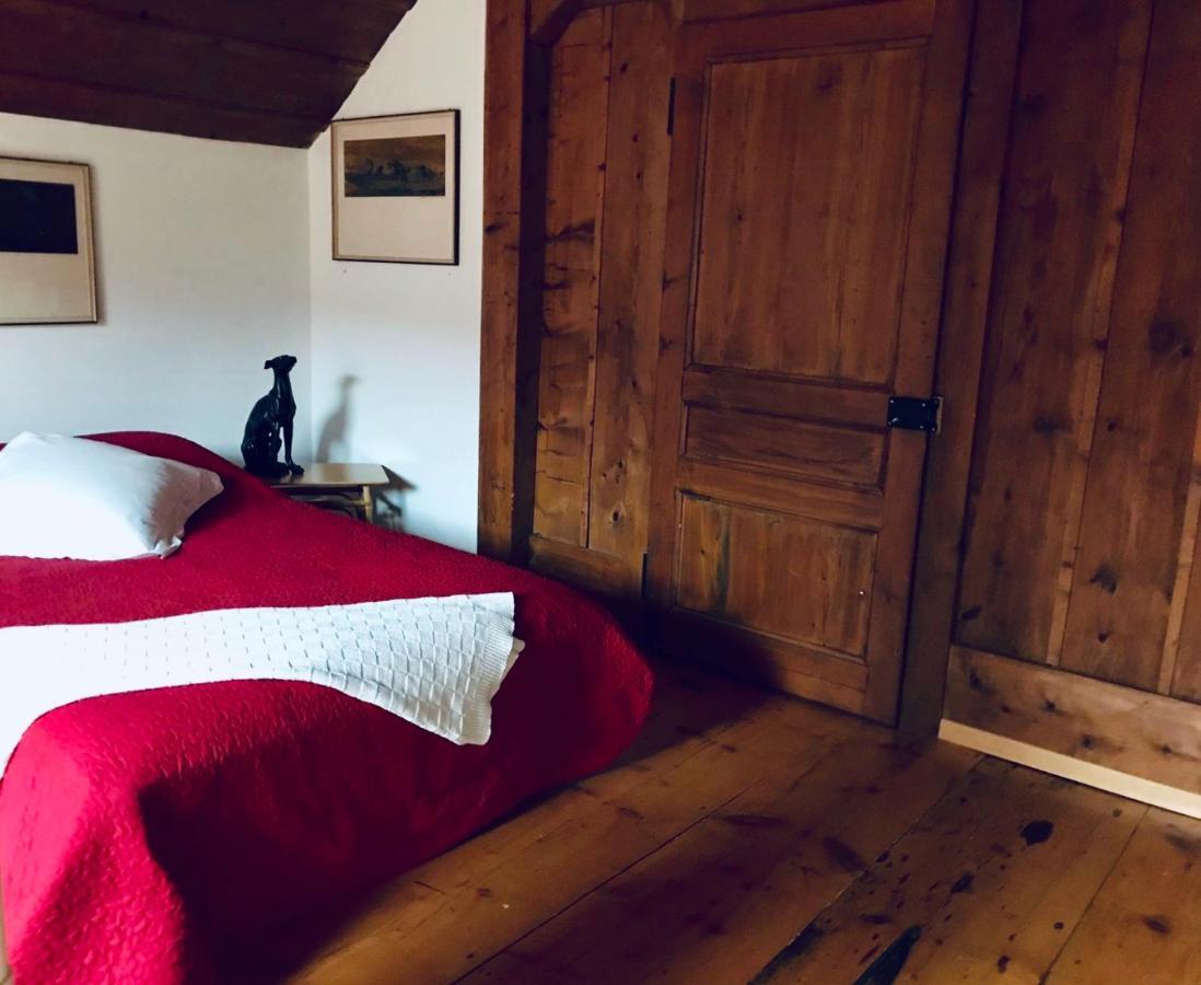 Maison Suchard, Tradition & Elegance In The Jura Couvet Buitenkant foto
