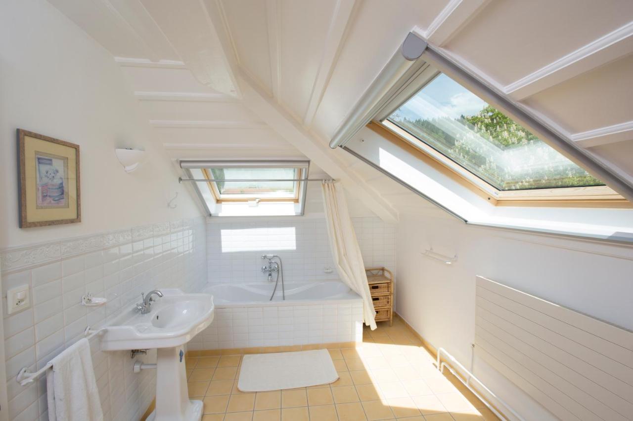 Maison Suchard, Tradition & Elegance In The Jura Couvet Buitenkant foto